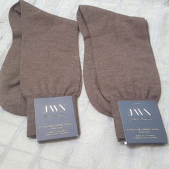 JWN Other - JWN Extra Fine Merino Wool  Socks  Men's. OS NWT